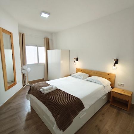 Precioso Apartamento Junto Al Casco Historico Malaga Exterior photo